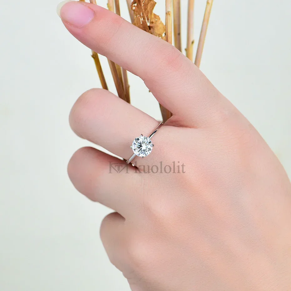 Moissanite Ring - แหวนหมั้นและแต่งงานสำหรับผู้หญิง 1CT‑2CT ทรงกลม ขนาด 8.0 มม.