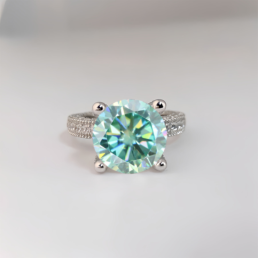 แหวนเพชรโมอิสซาไนต์แท้ 5 กะรัต - Moissanite Ring บทวิจารณ์และราคา