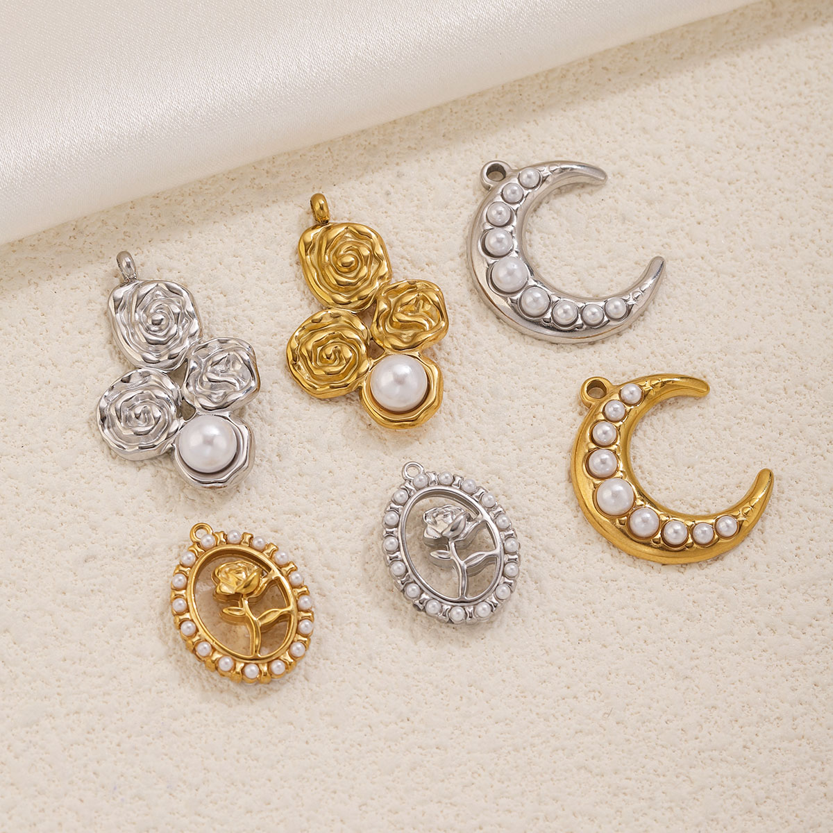 จี้รูปพระจันทร์และดอกกุหลาบประ - Rose Gold Bracelet บทวิจารณ์และราคา