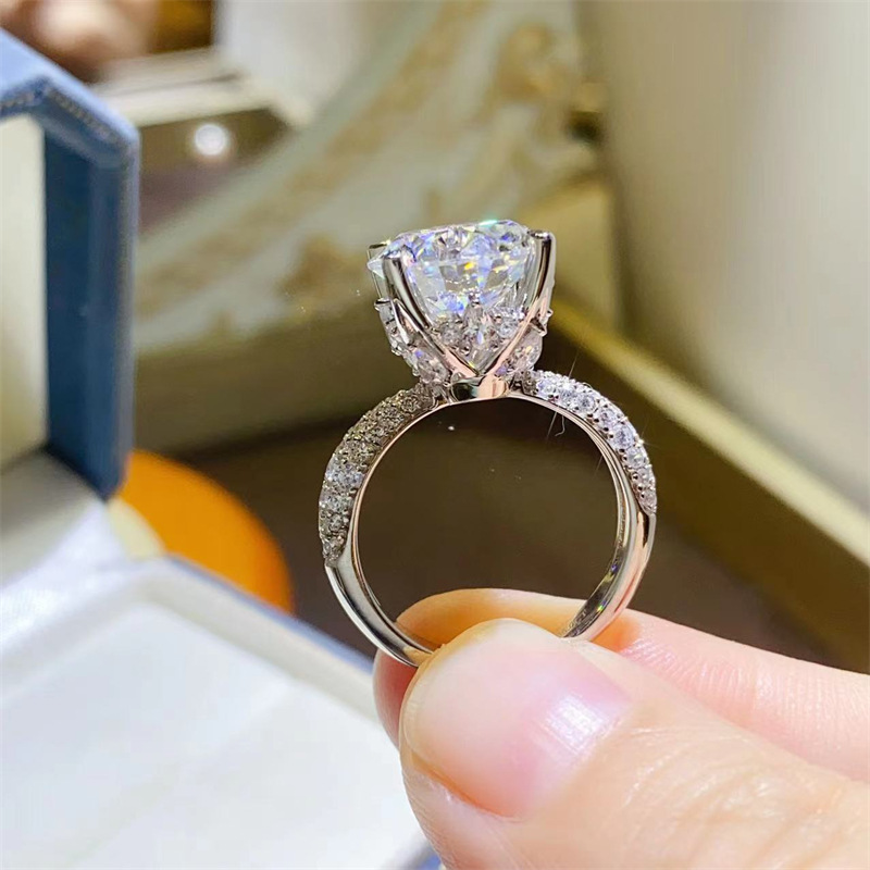 5 กะรัต D สี VVS1 Moissanite แ - Moissanite Ring บทวิจารณ์และราคา